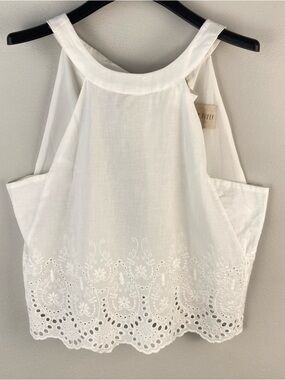 Moon River White Eyelet Lace Sleeveless Top Tie Neck Open Back Cotton Size M